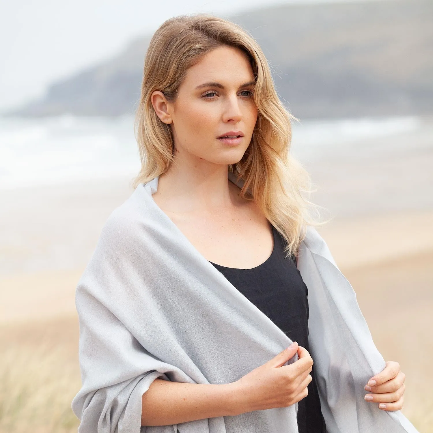 Merino Wool Shawl Silver