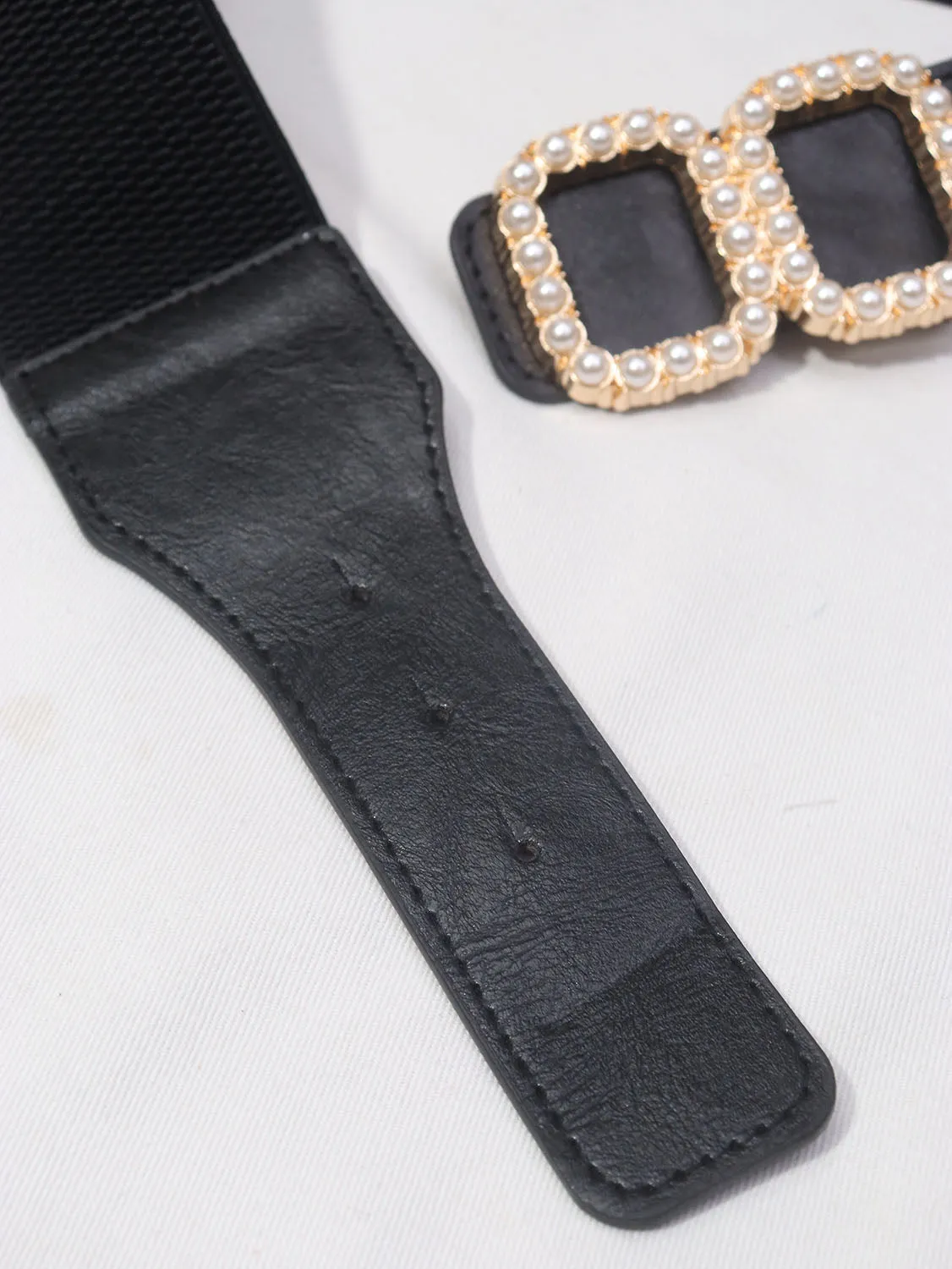 Stretchable Blackout Belts - Stylish & Secure Accessory for Professionals