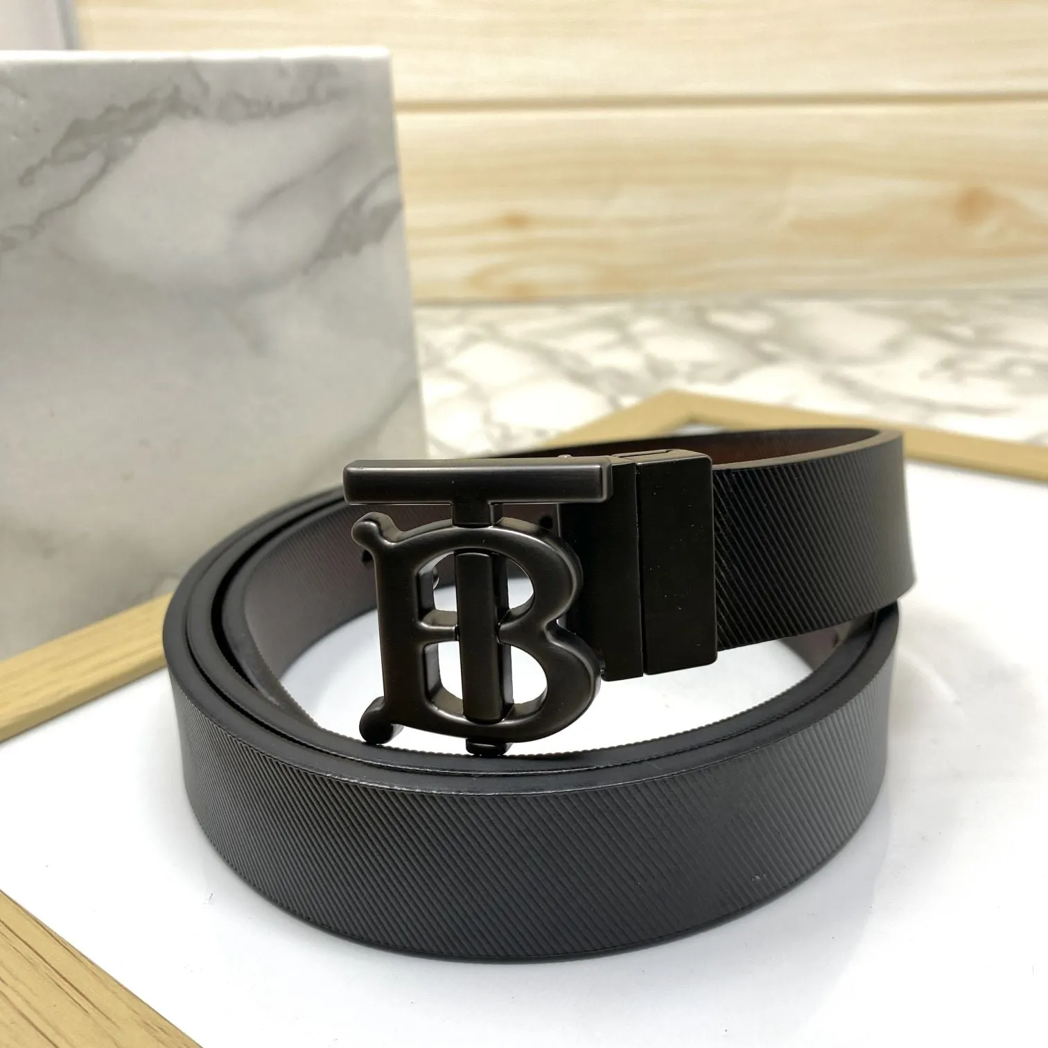 Stylish Casual and Formal Reversible Strap Belt-JonasParamount