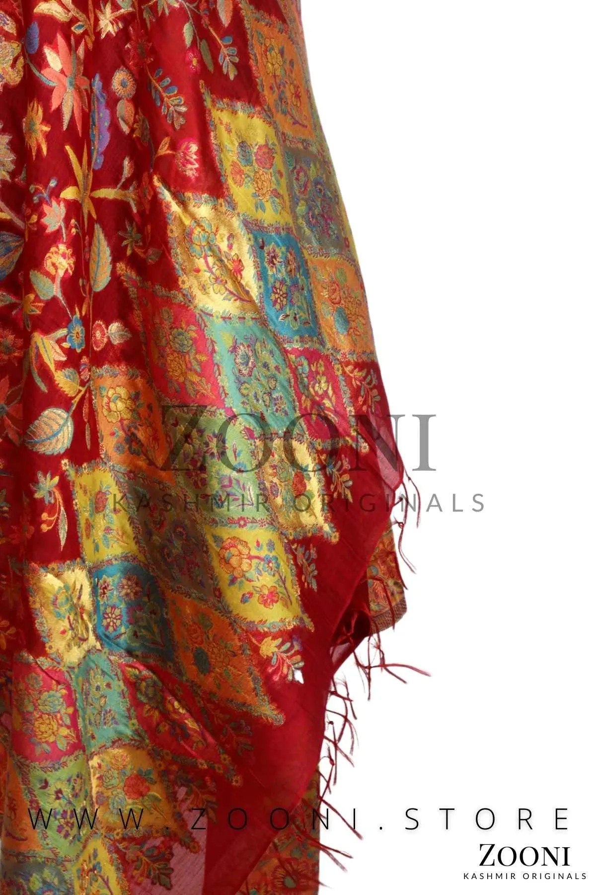 Superfine Kaani Jaamawar Silk Summer Shawl - Thunderbird Red and Gold