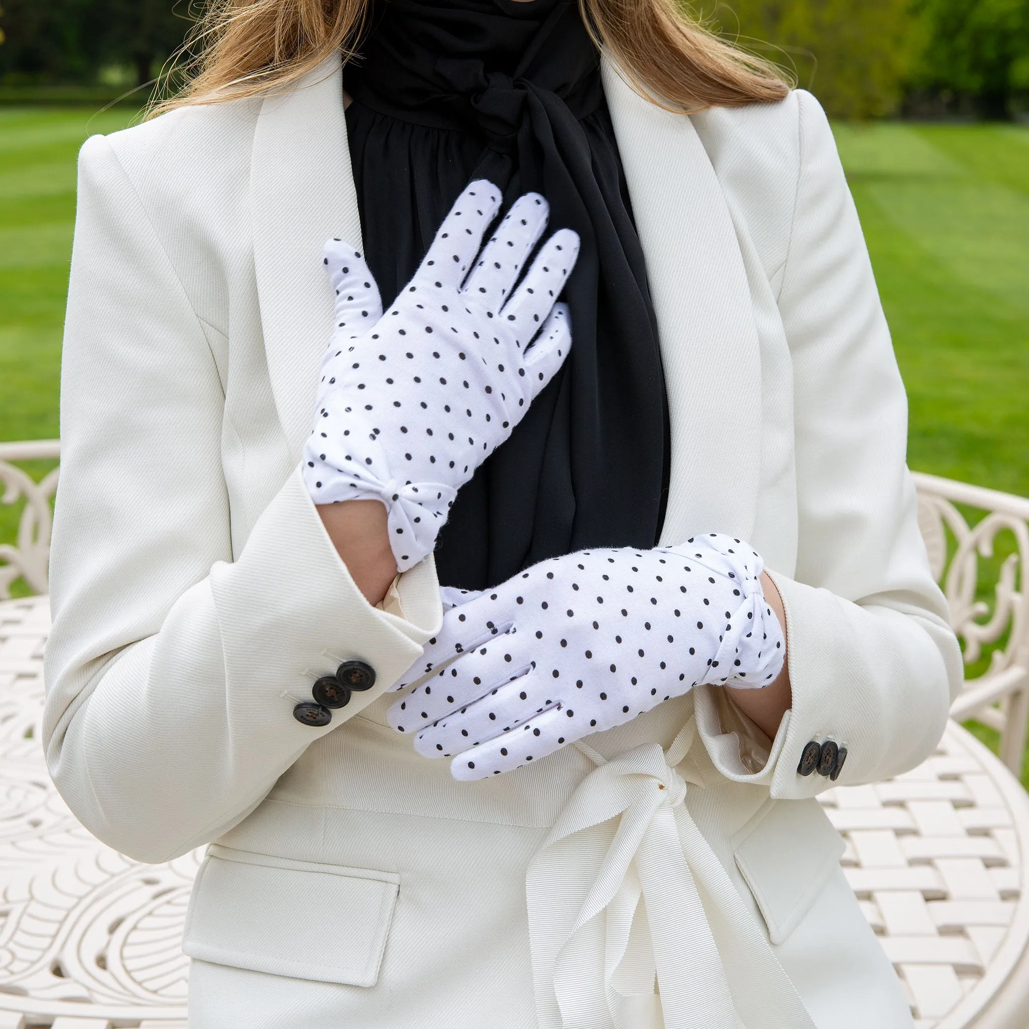 Women's Spotted Cotton Gloves with Cuff Bow